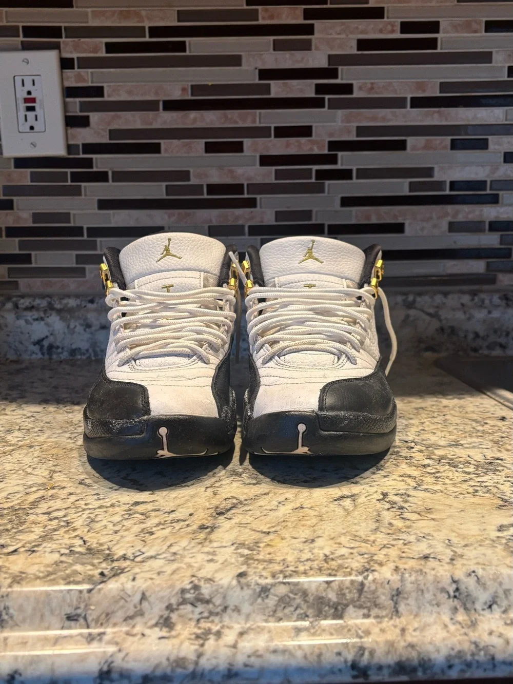 Nike Men’s High-Top Basketball Shoes White, Black & Gold